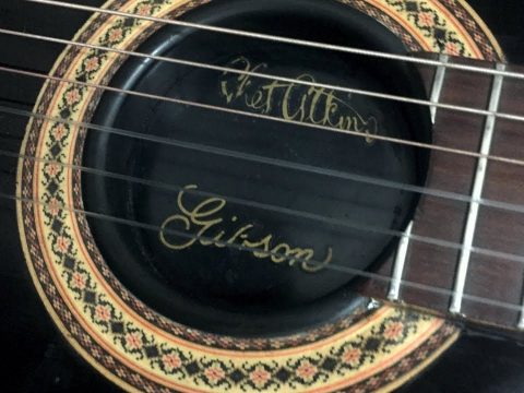 Guitarra Gibson Chet Atkins