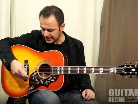 Guitarra Gibson Hummingbird