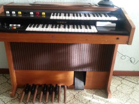 Piano Organo Yamaha