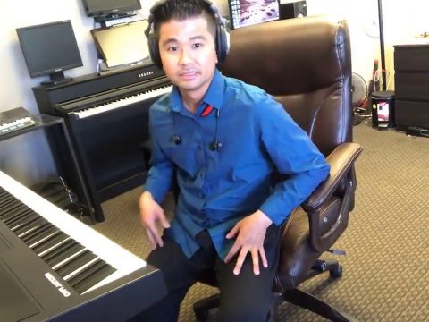 Teclado Alesis Recital Pro